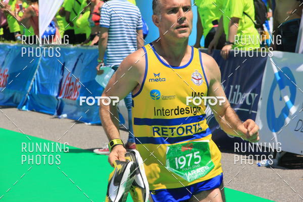 Buy your photos of the eventMeia Maratona Guimares 2016 on Fotop