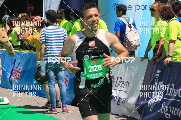 Buy your photos of the eventMeia Maratona Guimares 2016 on Fotop