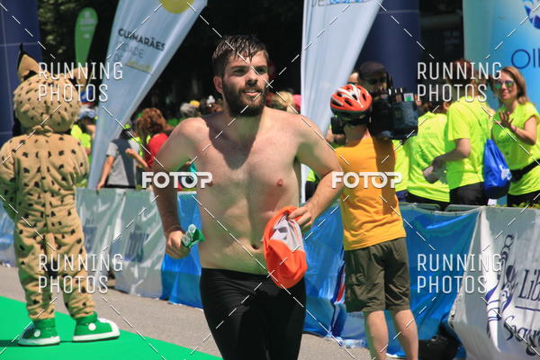 Buy your photos of the eventMeia Maratona Guimares 2016 on Fotop