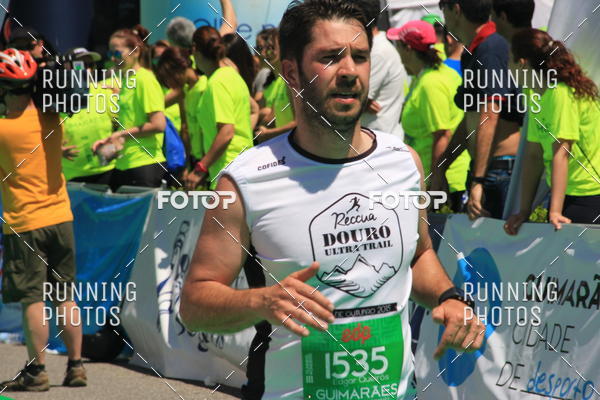 Buy your photos of the eventMeia Maratona Guimares 2016 on Fotop