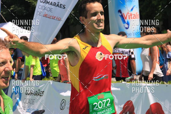 Buy your photos of the eventMeia Maratona Guimares 2016 on Fotop