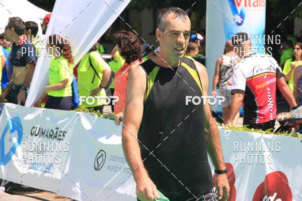 Buy your photos of the eventMeia Maratona Guimares 2016 on Fotop