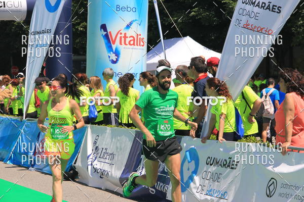 Buy your photos of the eventMeia Maratona Guimares 2016 on Fotop