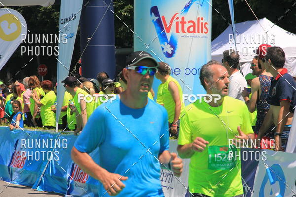 Buy your photos of the eventMeia Maratona Guimares 2016 on Fotop