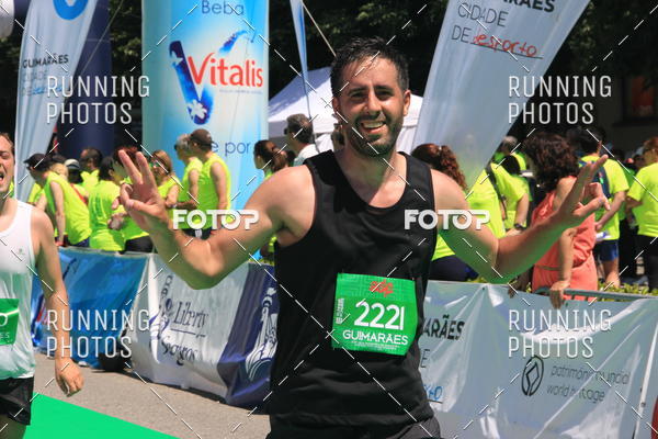 Buy your photos of the eventMeia Maratona Guimares 2016 on Fotop