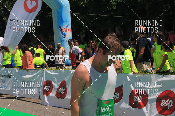 Buy your photos of the eventMeia Maratona Guimares 2016 on Fotop