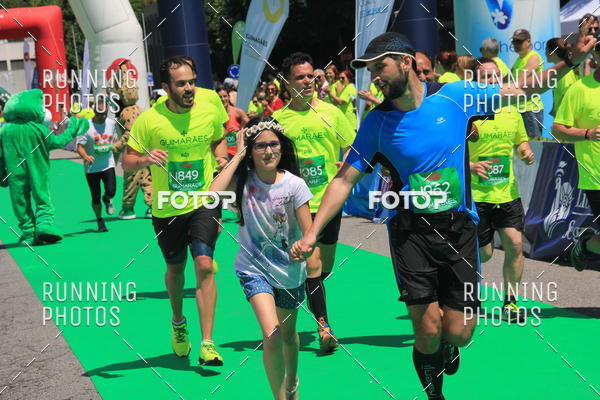 Buy your photos of the eventMeia Maratona Guimares 2016 on Fotop