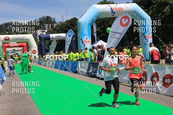 Buy your photos of the eventMeia Maratona Guimares 2016 on Fotop