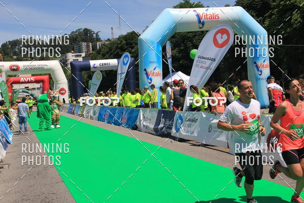 Buy your photos of the eventMeia Maratona Guimares 2016 on Fotop