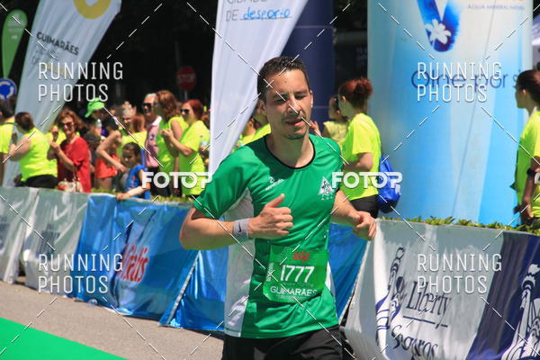 Buy your photos of the eventMeia Maratona Guimares 2016 on Fotop