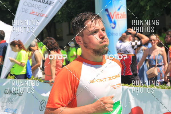 Buy your photos of the eventMeia Maratona Guimares 2016 on Fotop