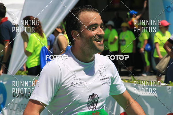 Buy your photos of the eventMeia Maratona Guimares 2016 on Fotop