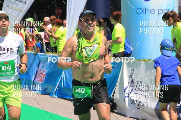 Buy your photos of the eventMeia Maratona Guimares 2016 on Fotop