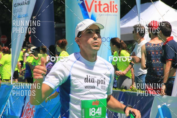 Buy your photos of the eventMeia Maratona Guimares 2016 on Fotop
