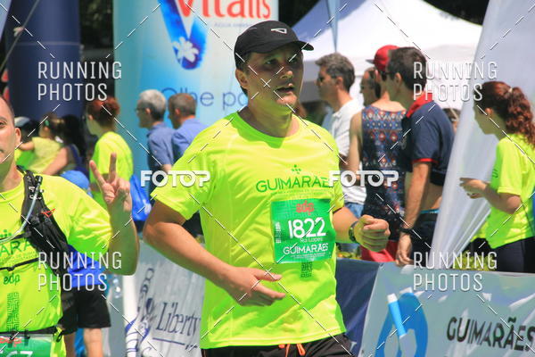 Buy your photos of the eventMeia Maratona Guimares 2016 on Fotop