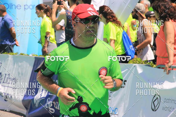Buy your photos of the eventMeia Maratona Guimares 2016 on Fotop