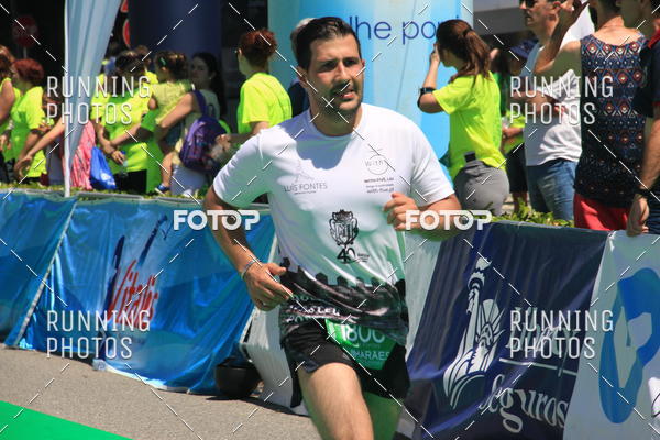 Buy your photos of the eventMeia Maratona Guimares 2016 on Fotop