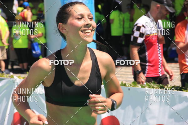 Buy your photos of the eventMeia Maratona Guimares 2016 on Fotop