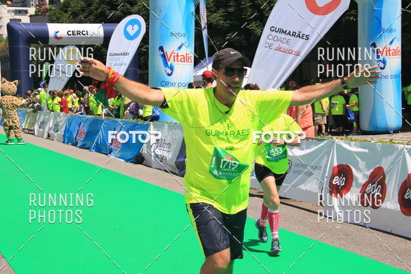 Buy your photos of the eventMeia Maratona Guimares 2016 on Fotop
