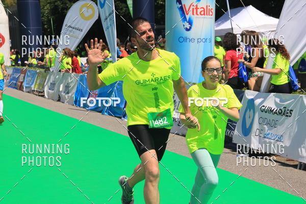 Buy your photos of the eventMeia Maratona Guimares 2016 on Fotop