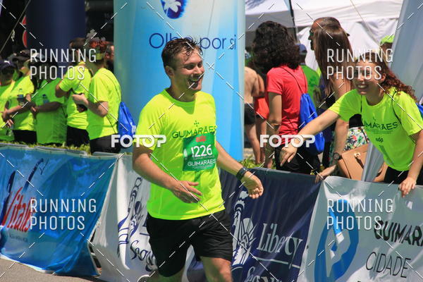 Buy your photos of the eventMeia Maratona Guimares 2016 on Fotop