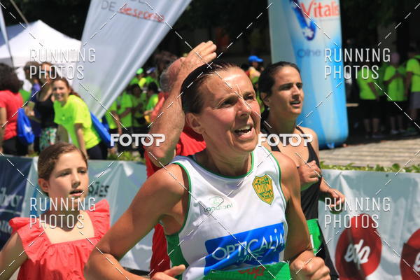 Buy your photos of the eventMeia Maratona Guimares 2016 on Fotop