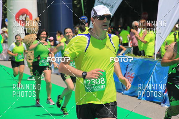 Buy your photos of the eventMeia Maratona Guimares 2016 on Fotop