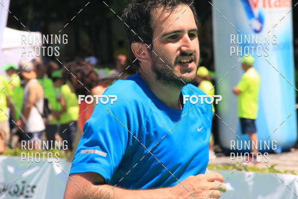 Buy your photos of the eventMeia Maratona Guimares 2016 on Fotop