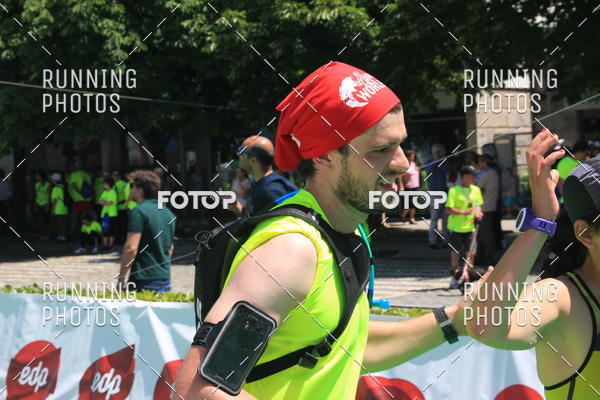 Buy your photos of the eventMeia Maratona Guimares 2016 on Fotop