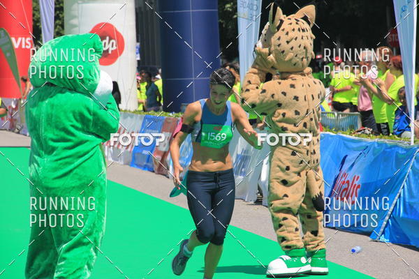 Buy your photos of the eventMeia Maratona Guimares 2016 on Fotop