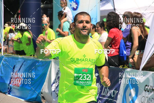 Buy your photos of the eventMeia Maratona Guimares 2016 on Fotop