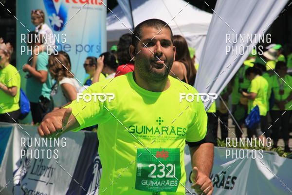 Buy your photos of the eventMeia Maratona Guimares 2016 on Fotop