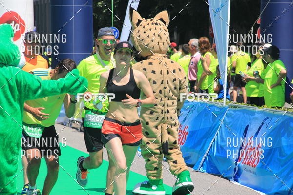 Buy your photos of the eventMeia Maratona Guimares 2016 on Fotop