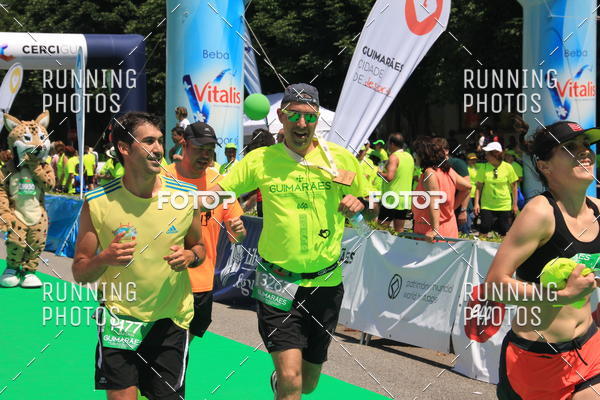 Buy your photos of the eventMeia Maratona Guimares 2016 on Fotop
