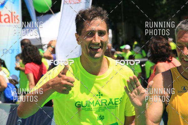Buy your photos of the eventMeia Maratona Guimares 2016 on Fotop
