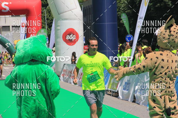 Buy your photos of the eventMeia Maratona Guimares 2016 on Fotop