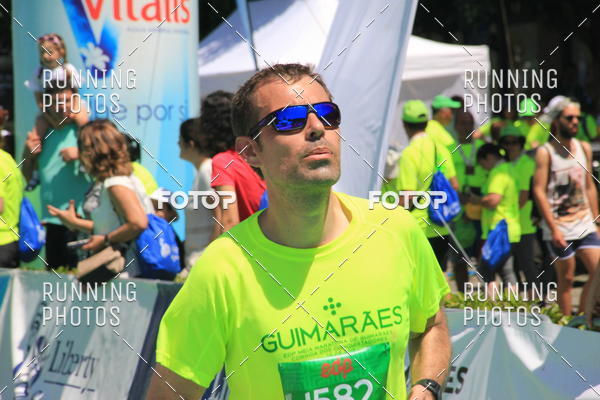 Buy your photos of the eventMeia Maratona Guimares 2016 on Fotop