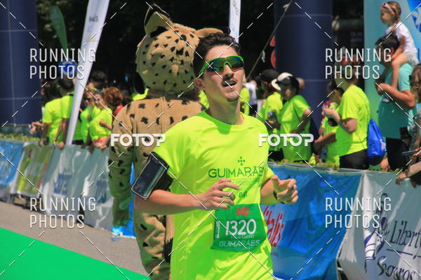 Buy your photos of the eventMeia Maratona Guimares 2016 on Fotop