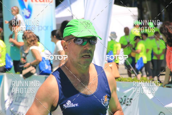 Buy your photos of the eventMeia Maratona Guimares 2016 on Fotop