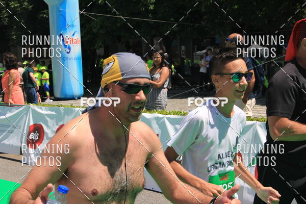 Buy your photos of the eventMeia Maratona Guimares 2016 on Fotop