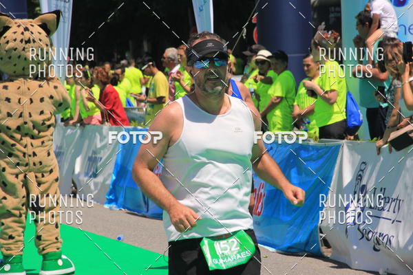 Buy your photos of the eventMeia Maratona Guimares 2016 on Fotop
