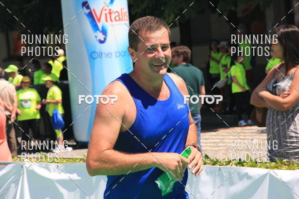 Buy your photos of the eventMeia Maratona Guimares 2016 on Fotop