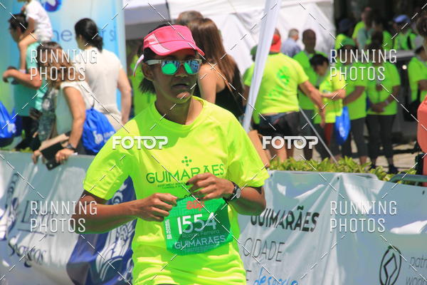 Buy your photos of the eventMeia Maratona Guimares 2016 on Fotop