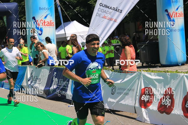 Buy your photos of the eventMeia Maratona Guimares 2016 on Fotop