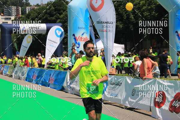 Buy your photos of the eventMeia Maratona Guimares 2016 on Fotop
