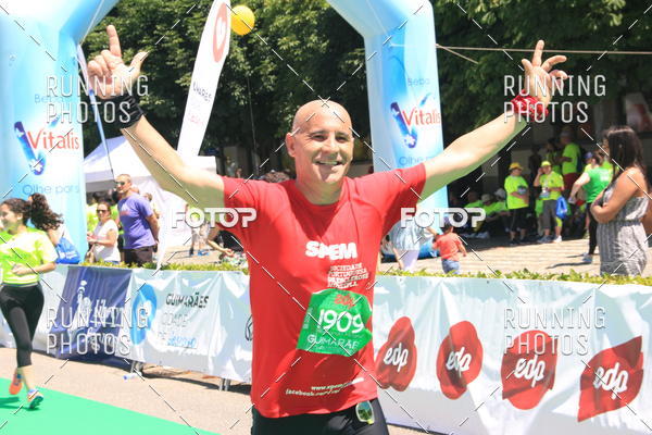 Buy your photos of the eventMeia Maratona Guimares 2016 on Fotop