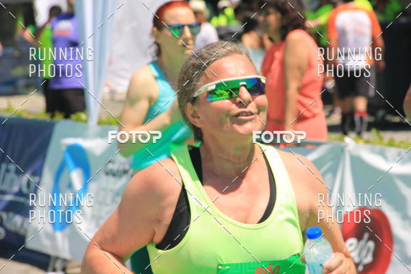 Buy your photos of the eventMeia Maratona Guimares 2016 on Fotop
