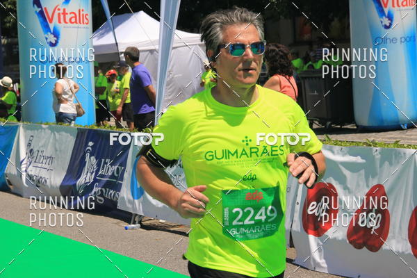 Buy your photos of the eventMeia Maratona Guimares 2016 on Fotop