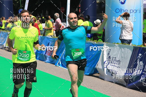 Buy your photos of the eventMeia Maratona Guimares 2016 on Fotop