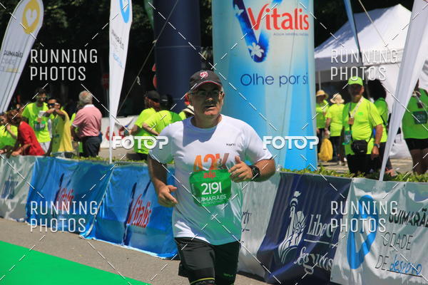 Buy your photos of the eventMeia Maratona Guimares 2016 on Fotop